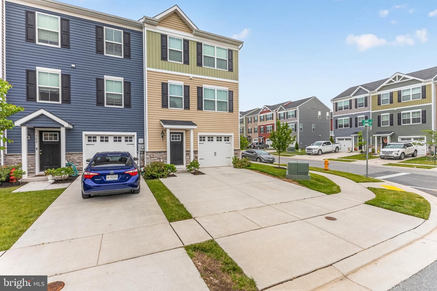 300 Carbine Street photo 28