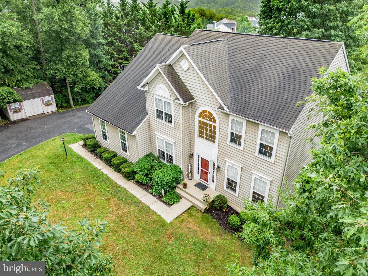 2805 Ridgeleigh Court photo 24