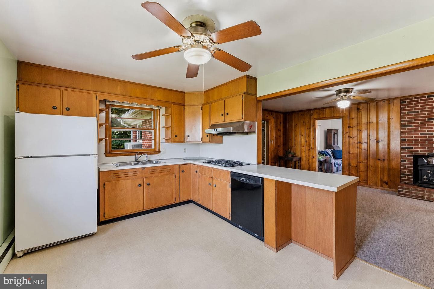 5049 Braddock Road photo 18