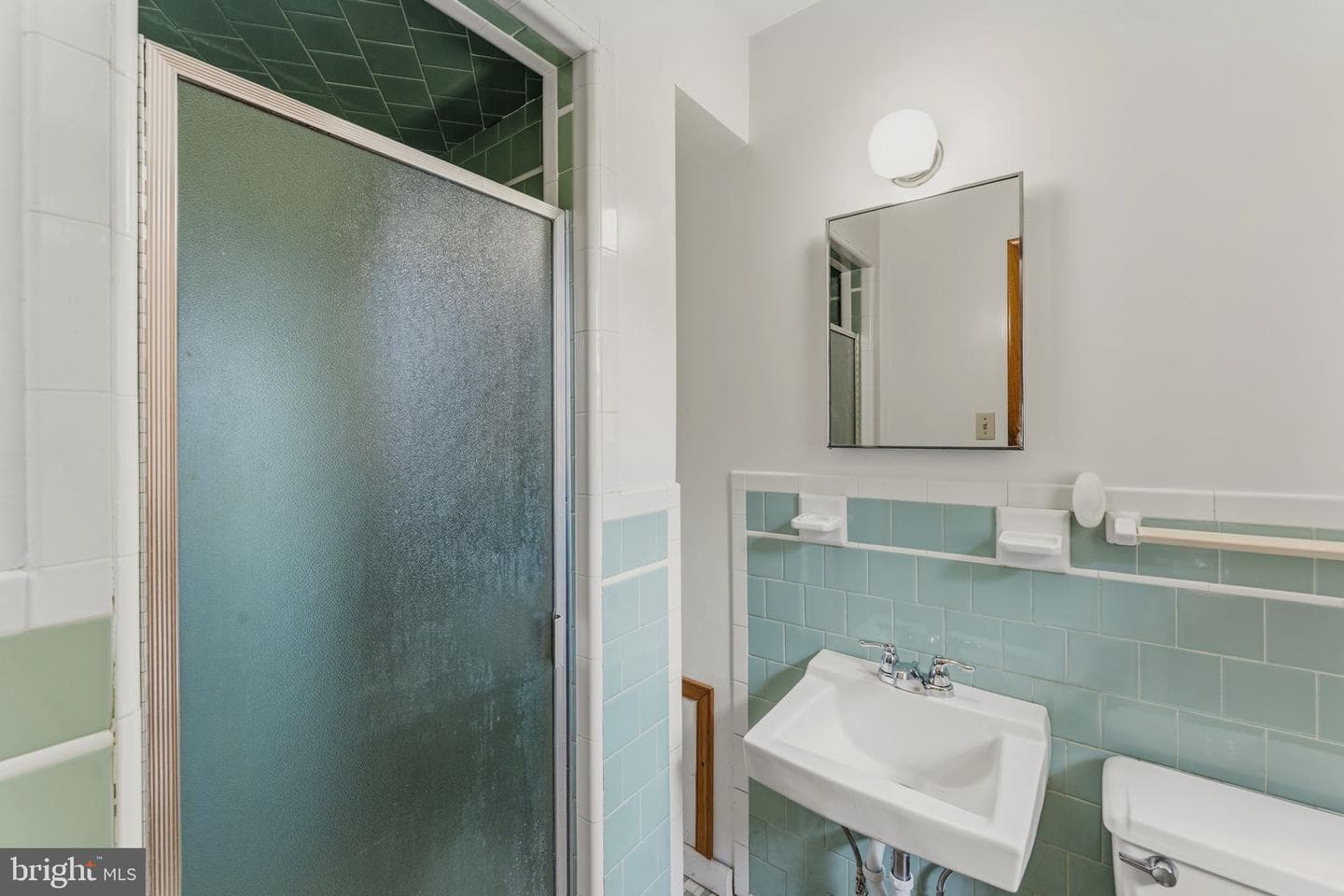 5049 Braddock Road photo 34