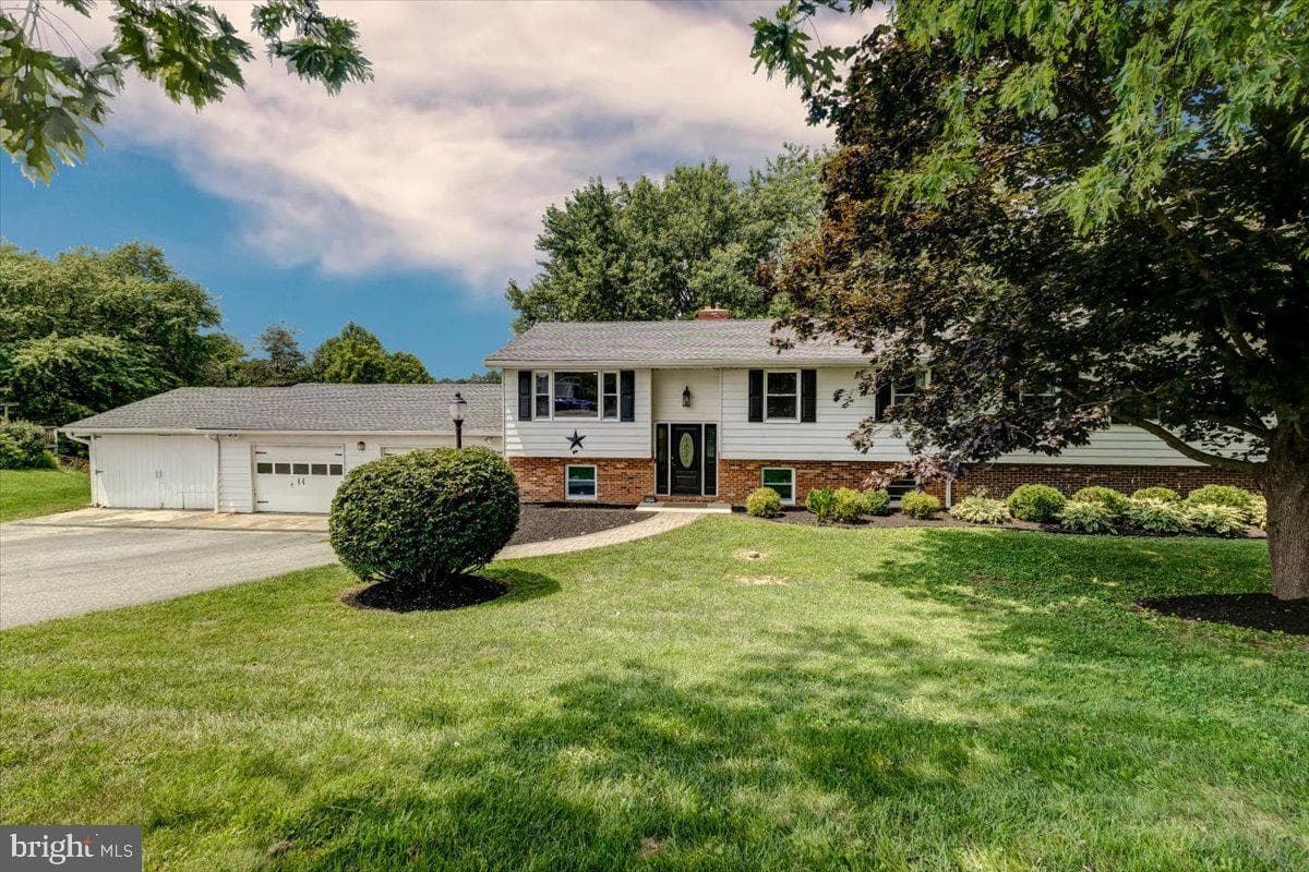 4500 Old Washington Road photo 1