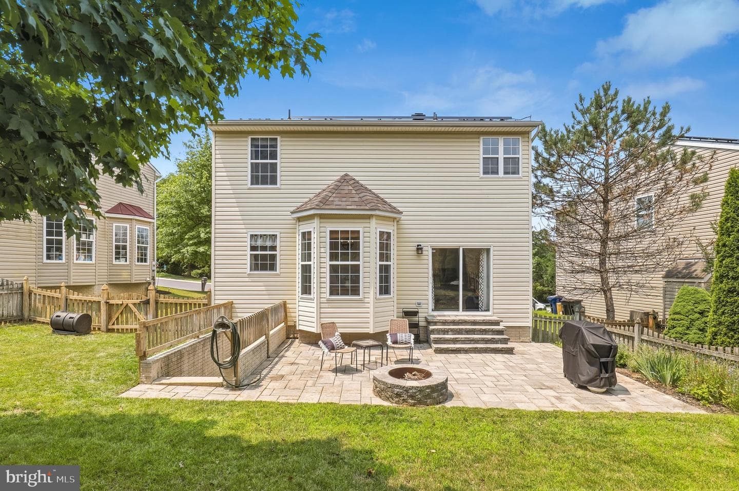357 Buckingham Way photo 29