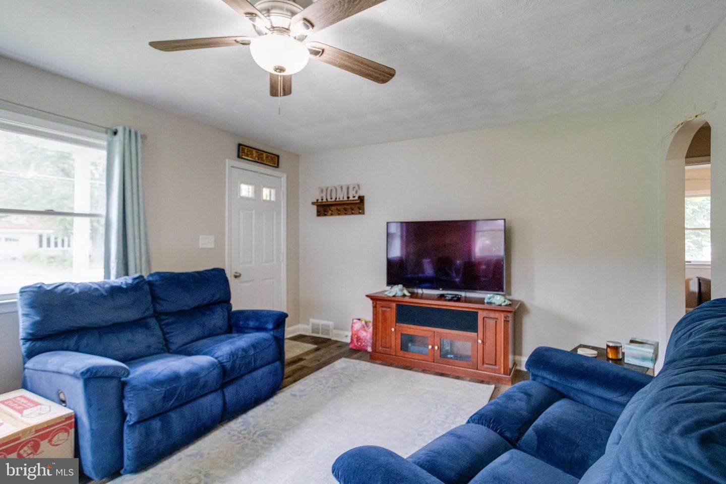 2552 Arthur Avenue photo 10