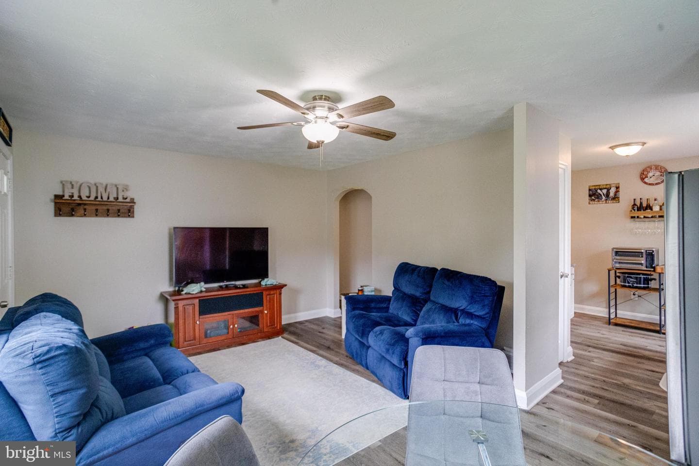 2552 Arthur Avenue photo 14