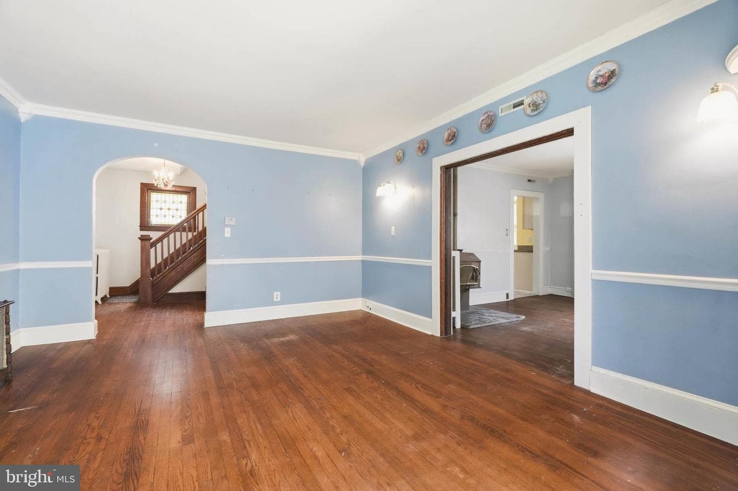 7349 Springfield Avenue photo 5