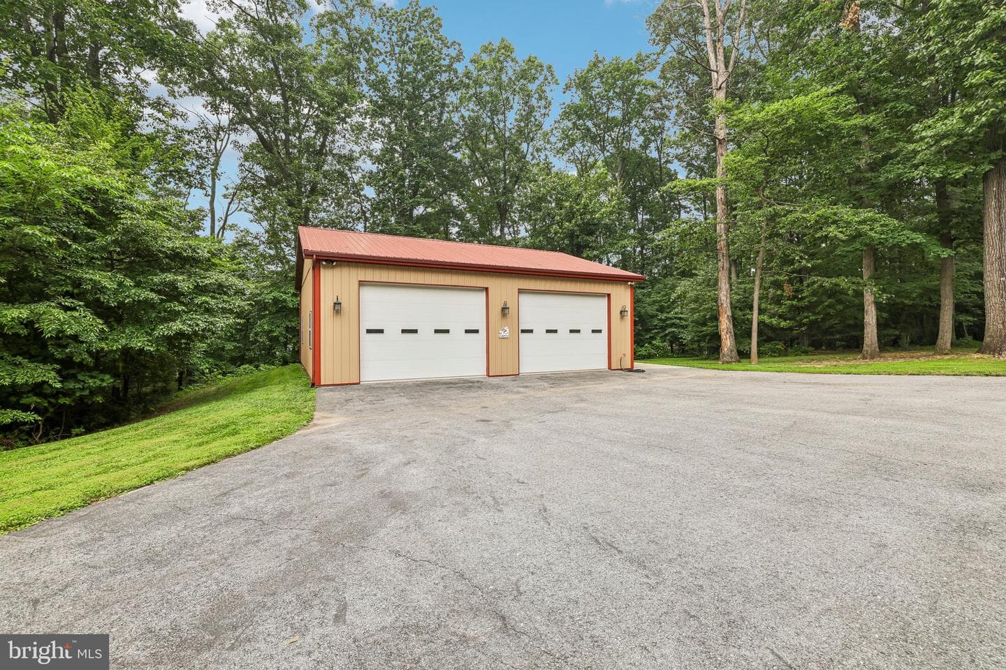 3625 Hooper Road photo 48