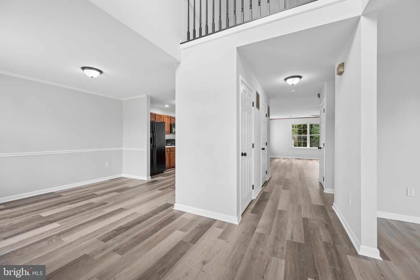 207 Bentley Street photo 5