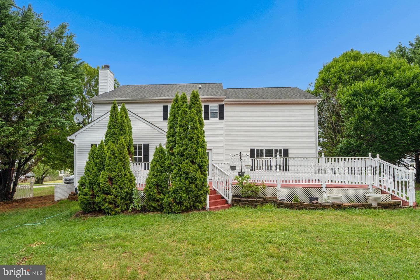207 Bentley Street photo 65