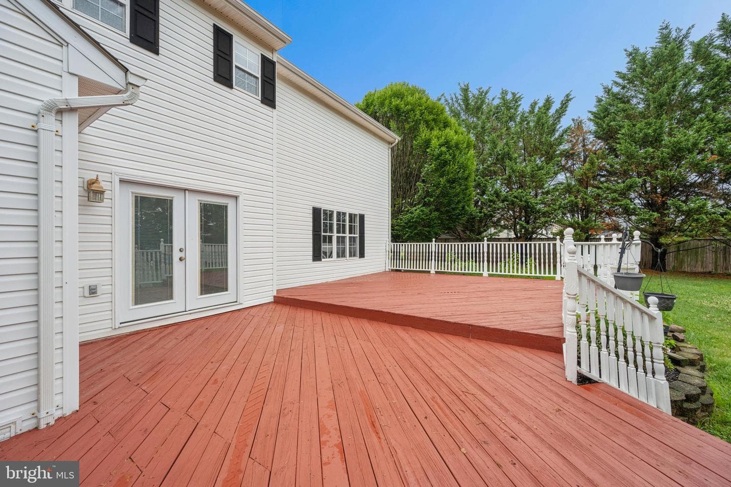 207 Bentley Street photo 67
