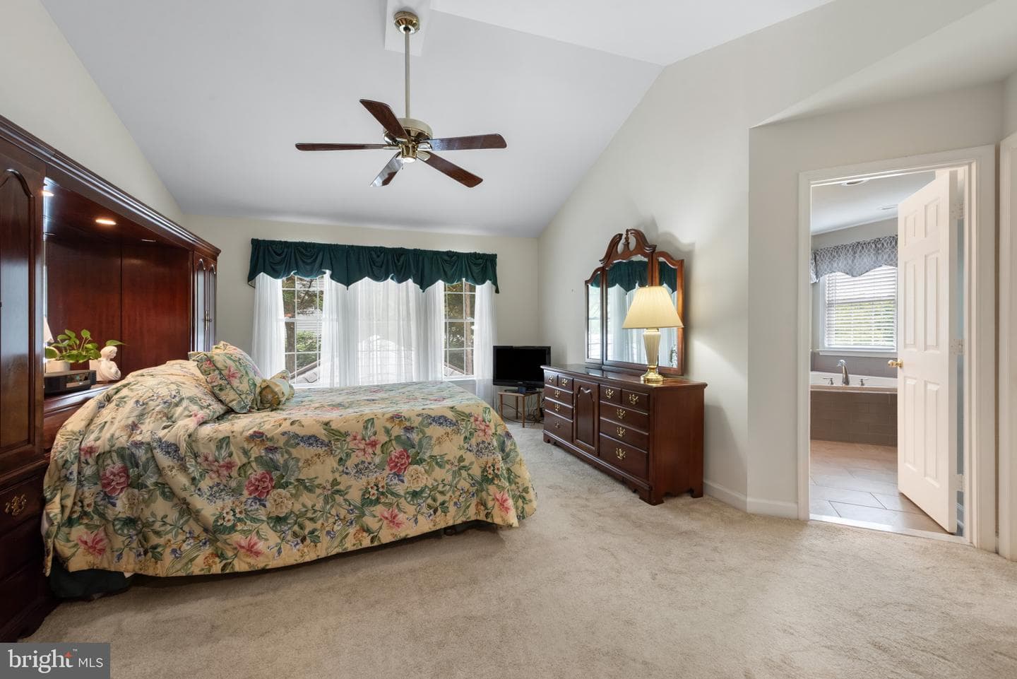 5999 Calvert Way photo 29