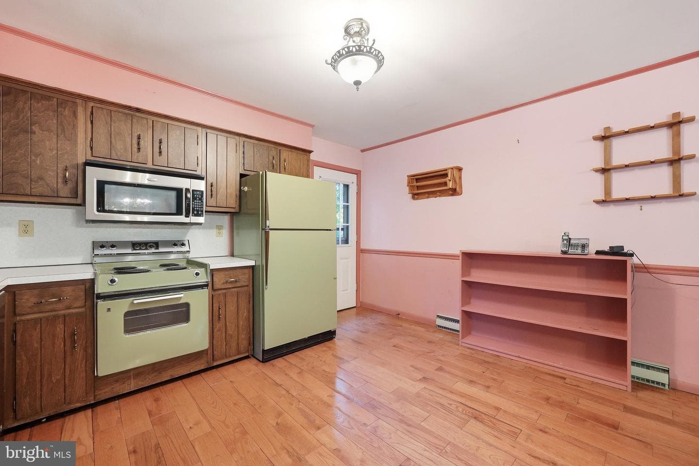 1812 W Liberty Road photo 15