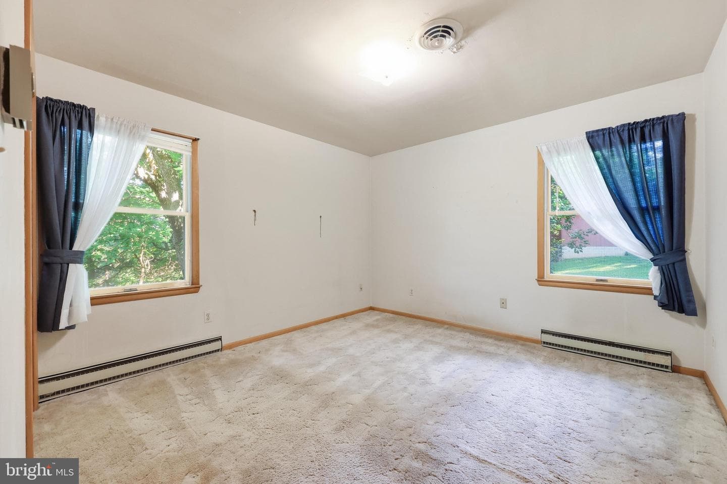 1812 W Liberty Road photo 19