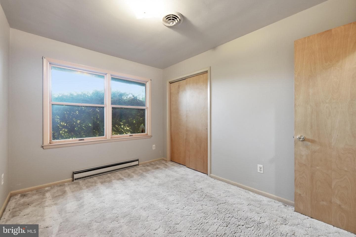 1812 W Liberty Road photo 25