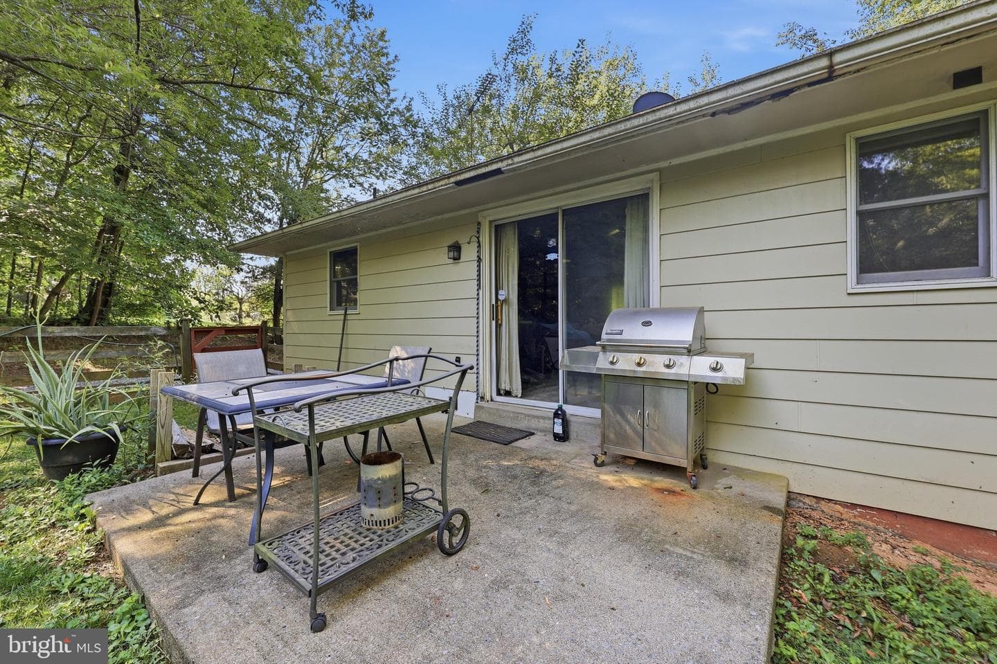 1812 W Liberty Road photo 44