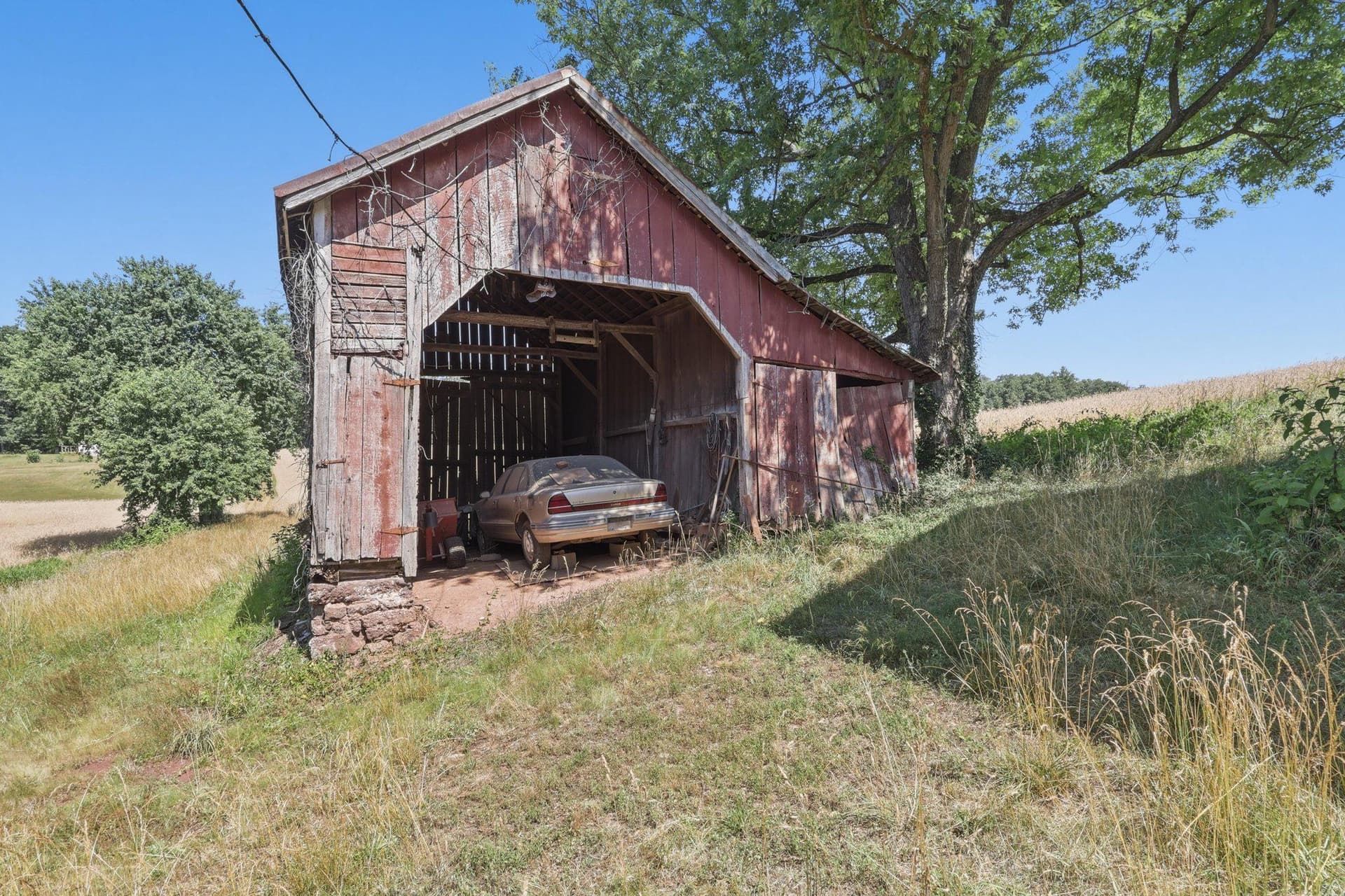 2519 & 2511 Robert Arthur Road photo 50