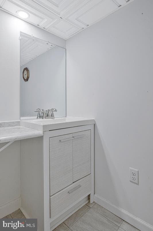 315 College Avenue photo 24
