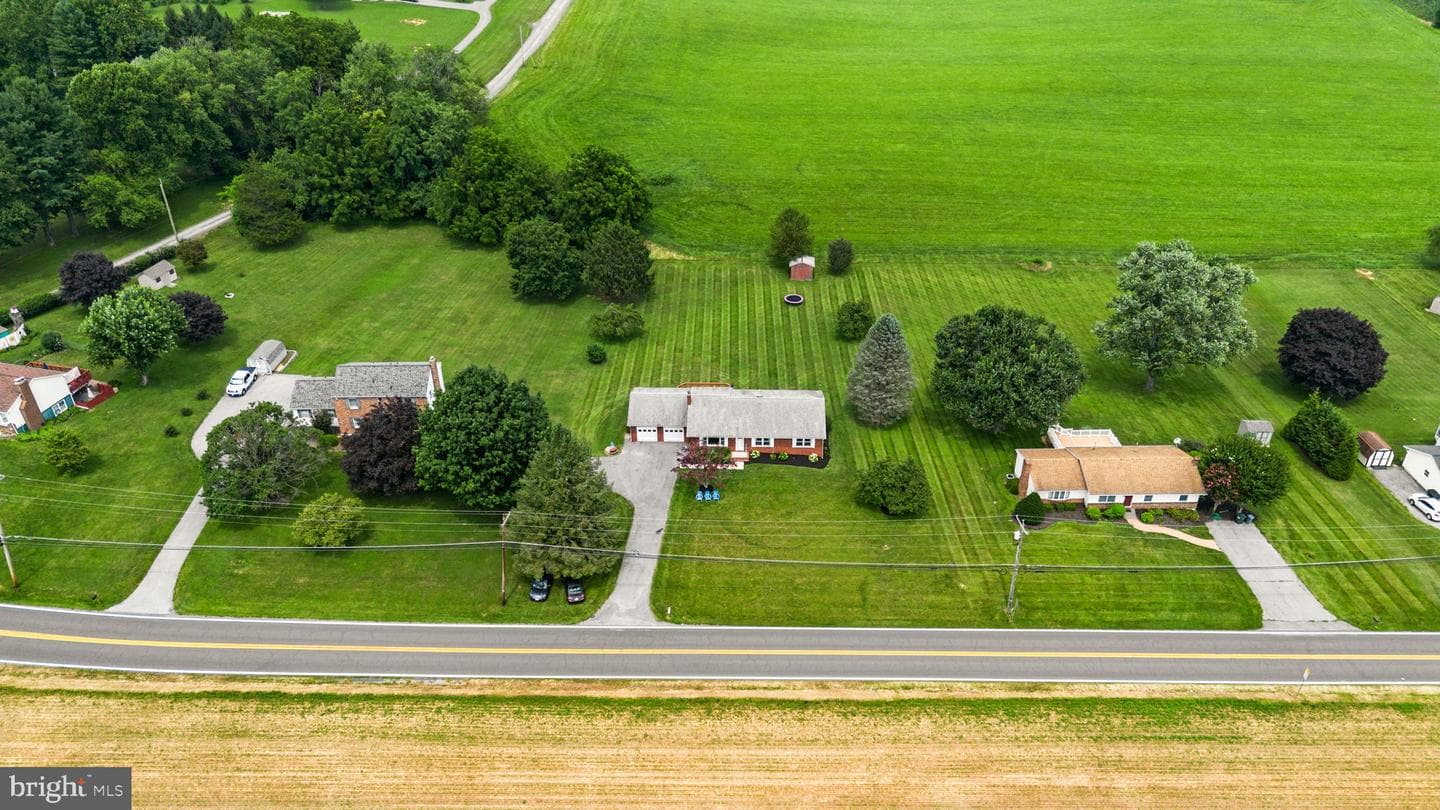 1368 Hoods Mill Road photo 45
