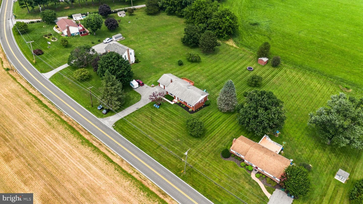1368 Hoods Mill Road photo 47
