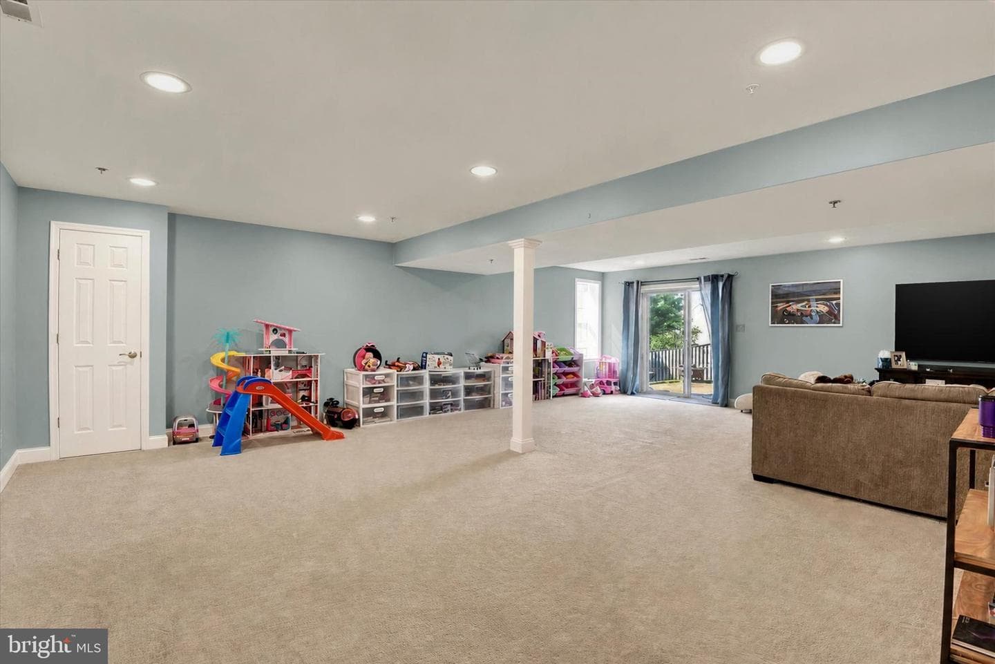 3413 Hartzdale Drive photo 17