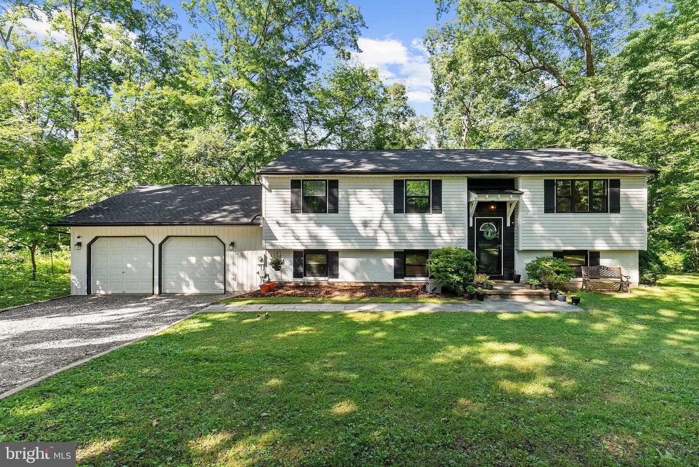 5307 Sylvan Circle photo 1