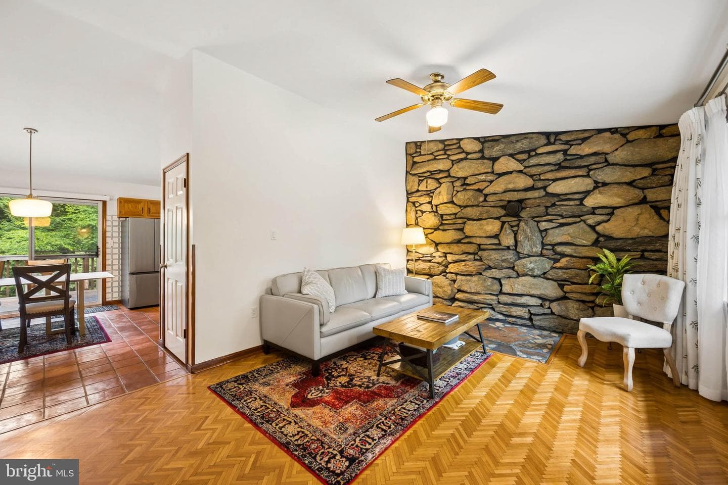1480 Algonquin Court photo 7