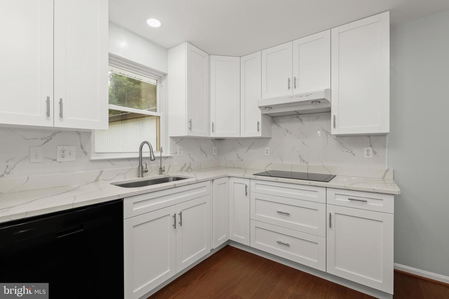 7002 Bristol Place photo 25