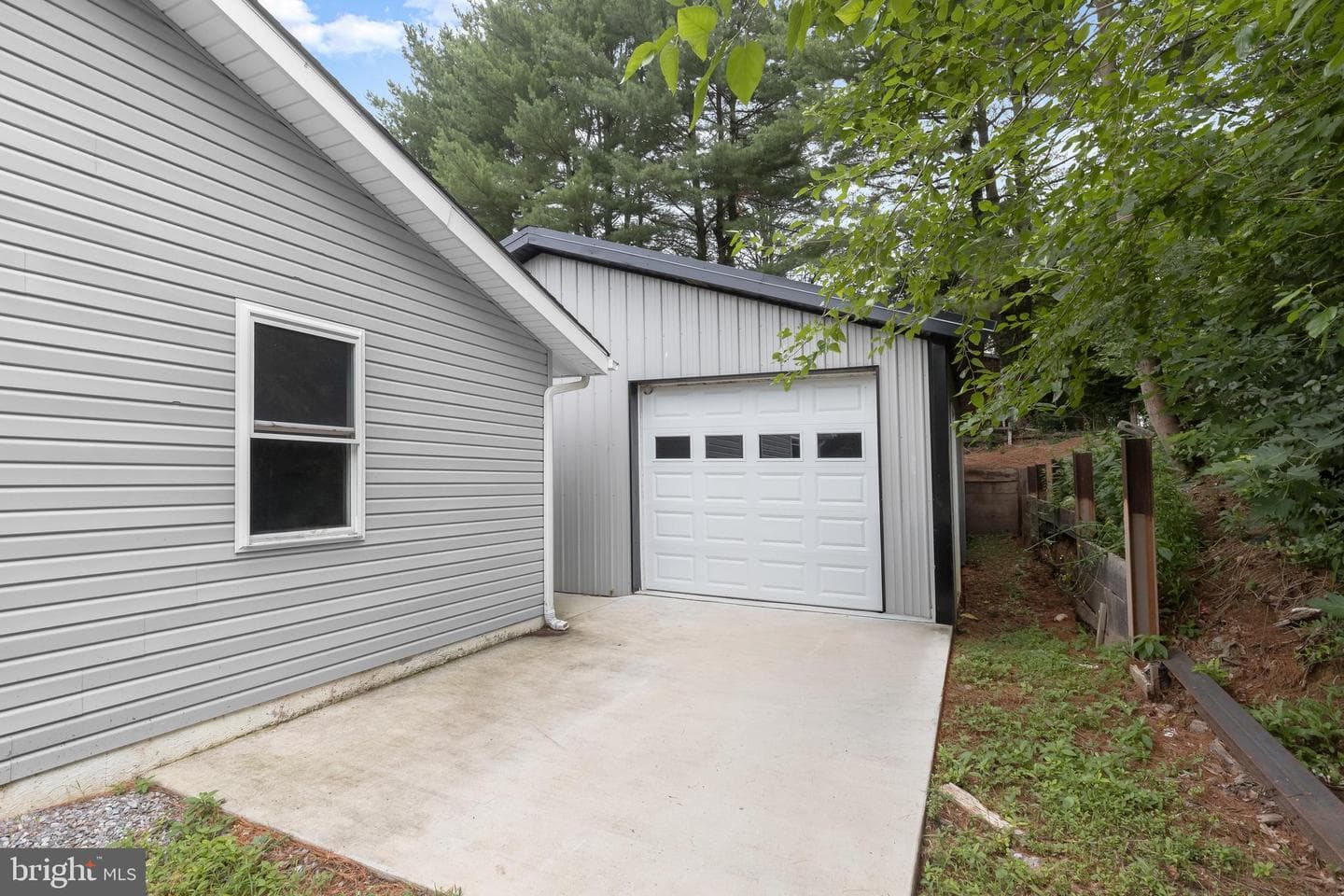 7002 Bristol Place photo 50