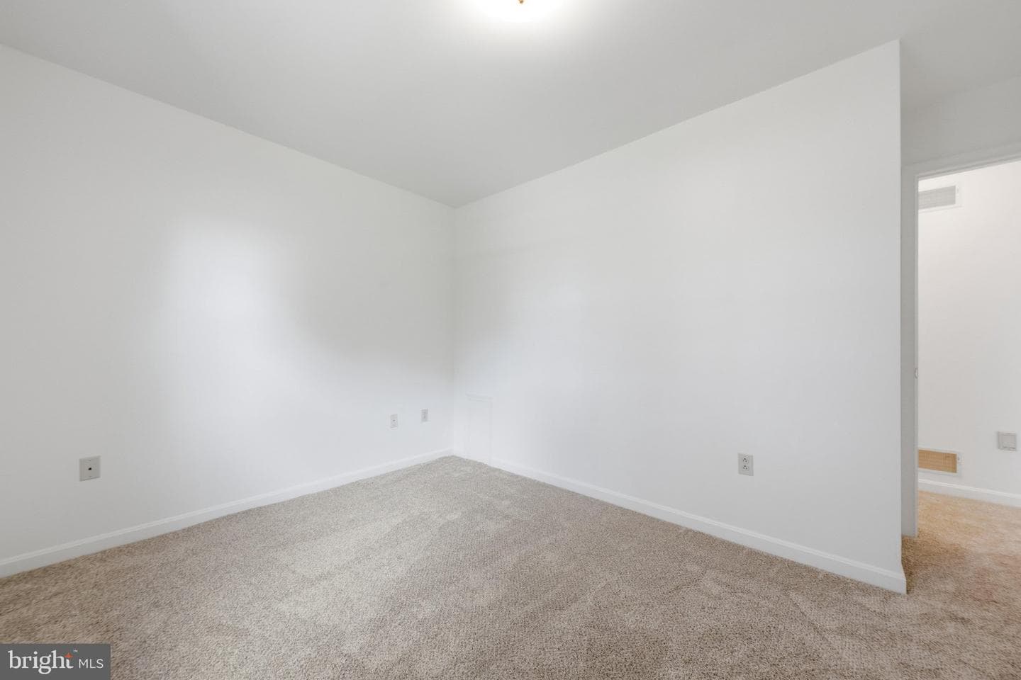 2820 Carlisle Drive #15 photo 31