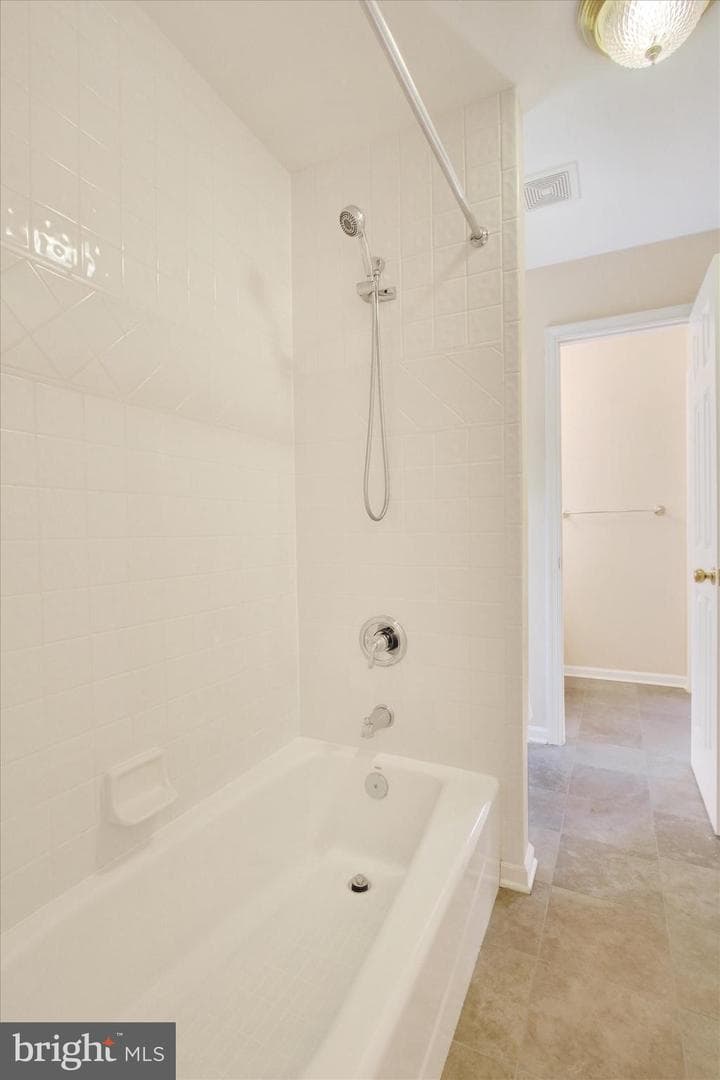 3088 Fenwick Drive photo 38