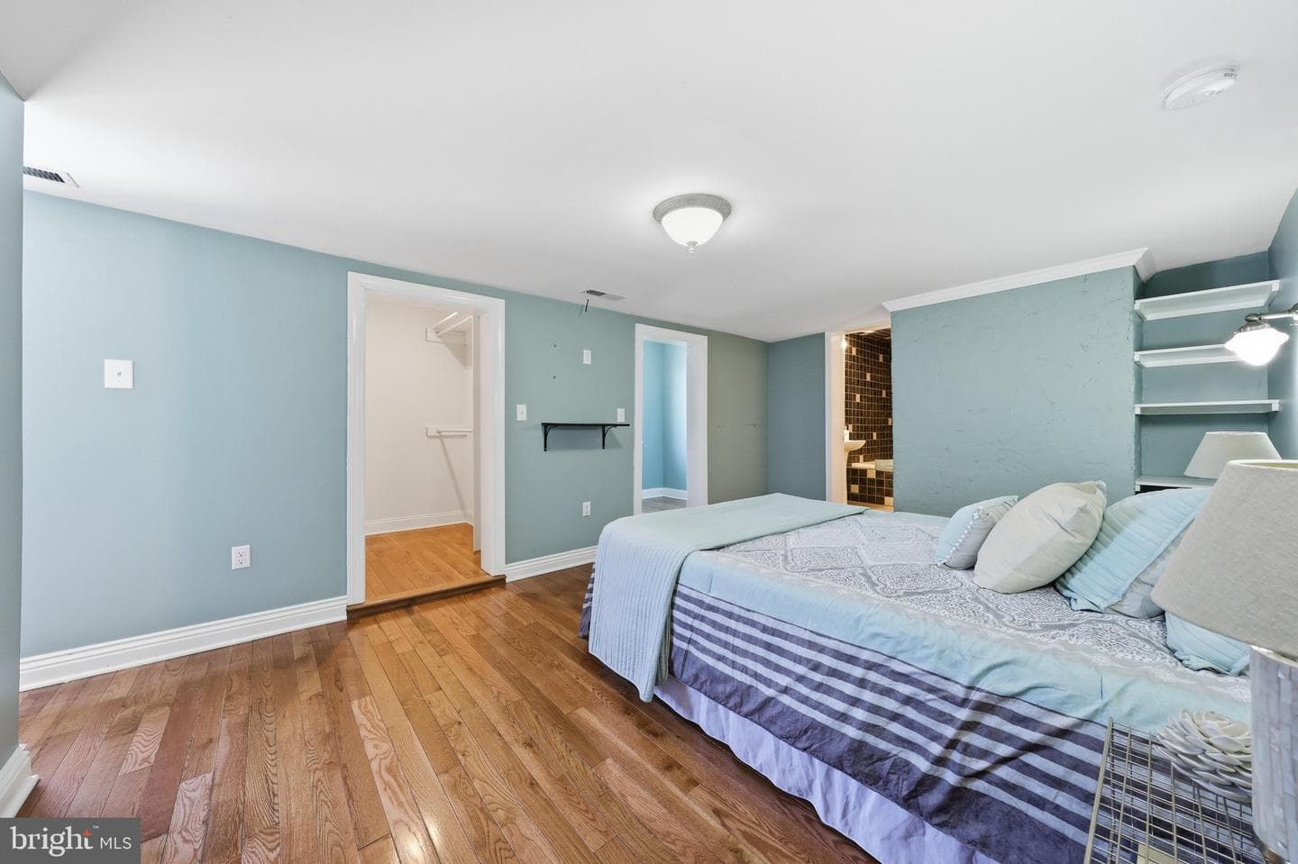 113 S Lightner Street photo 21