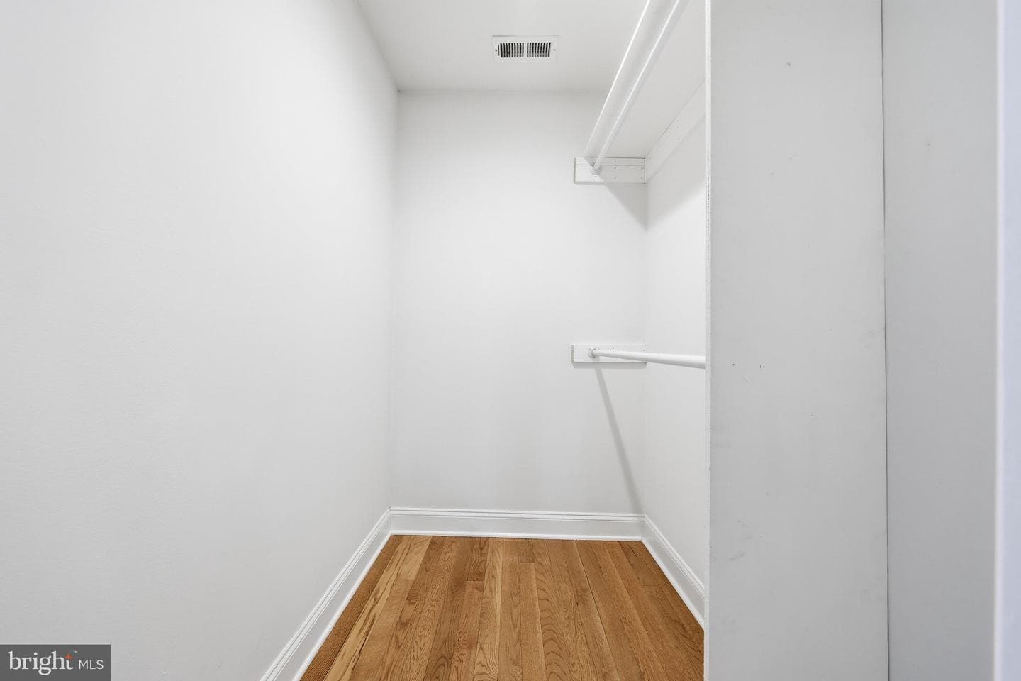 113 S Lightner Street photo 25