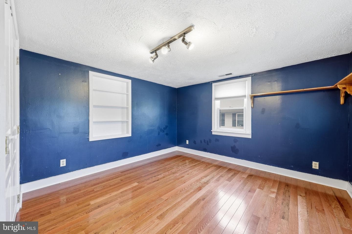 113 S Lightner Street photo 27