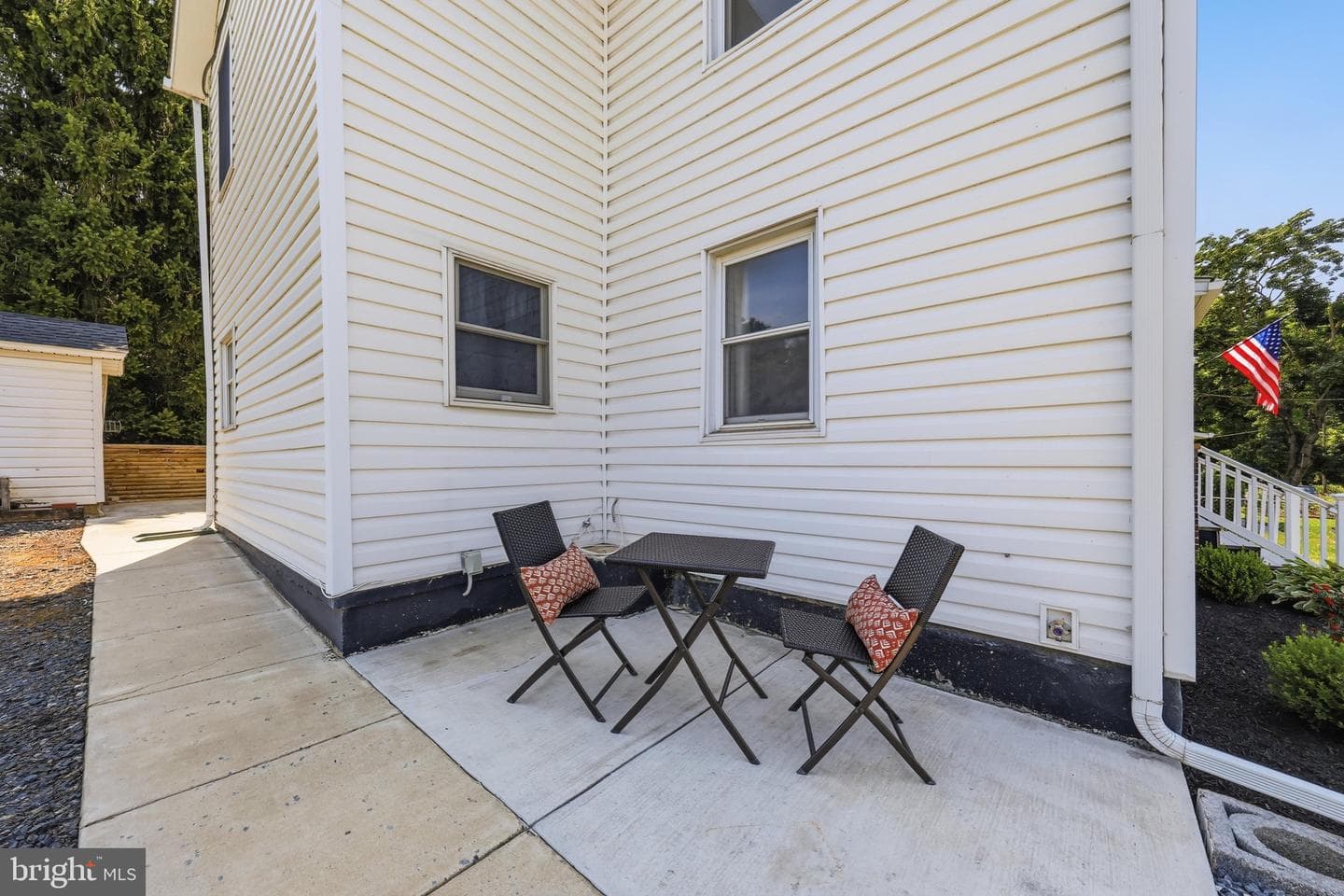 113 S Lightner Street photo 44