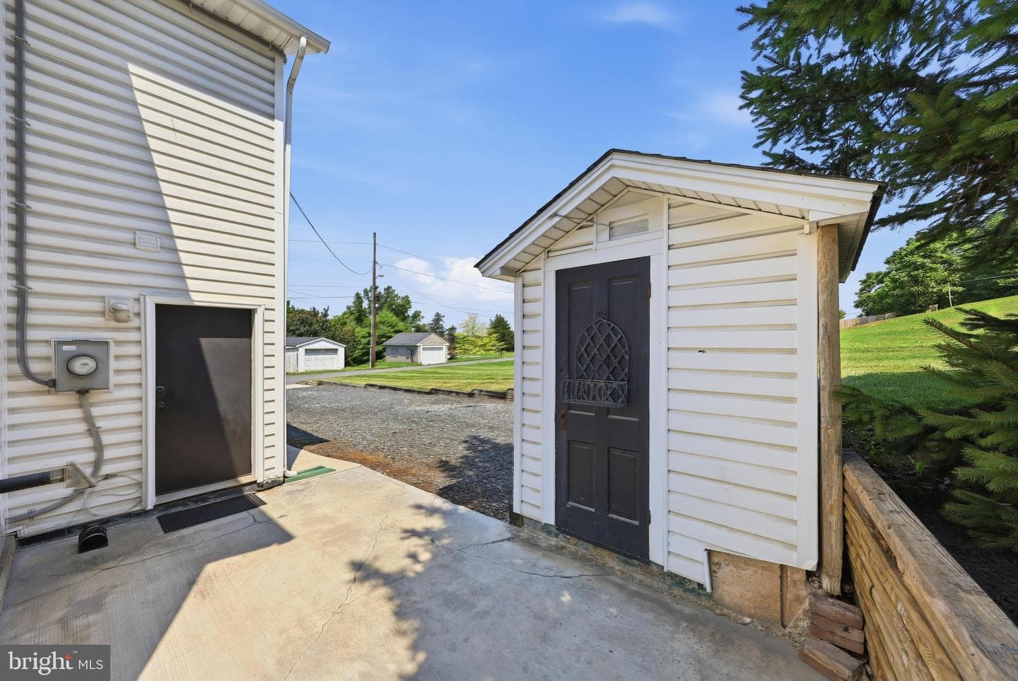 113 S Lightner Street photo 52