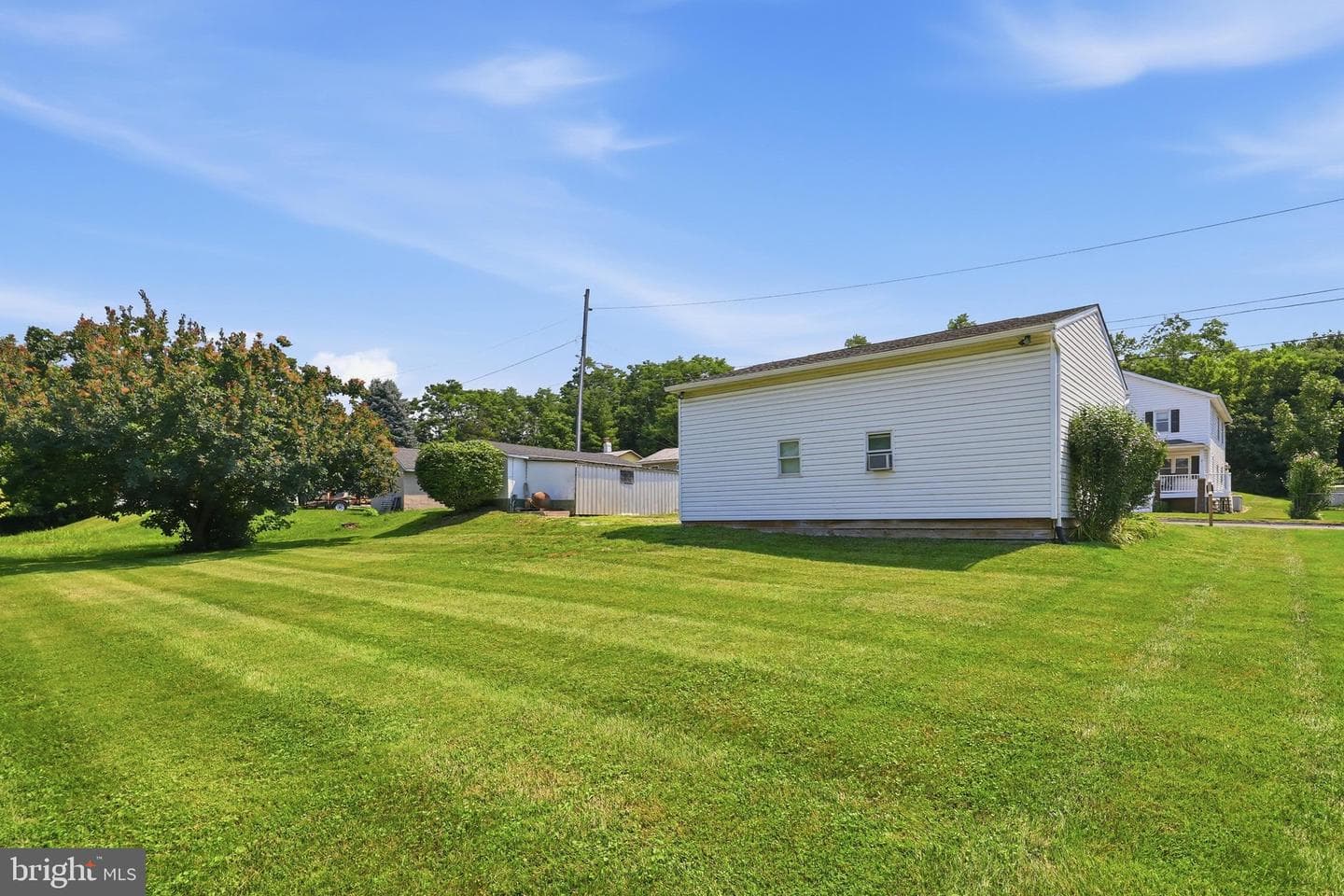 113 S Lightner Street photo 55