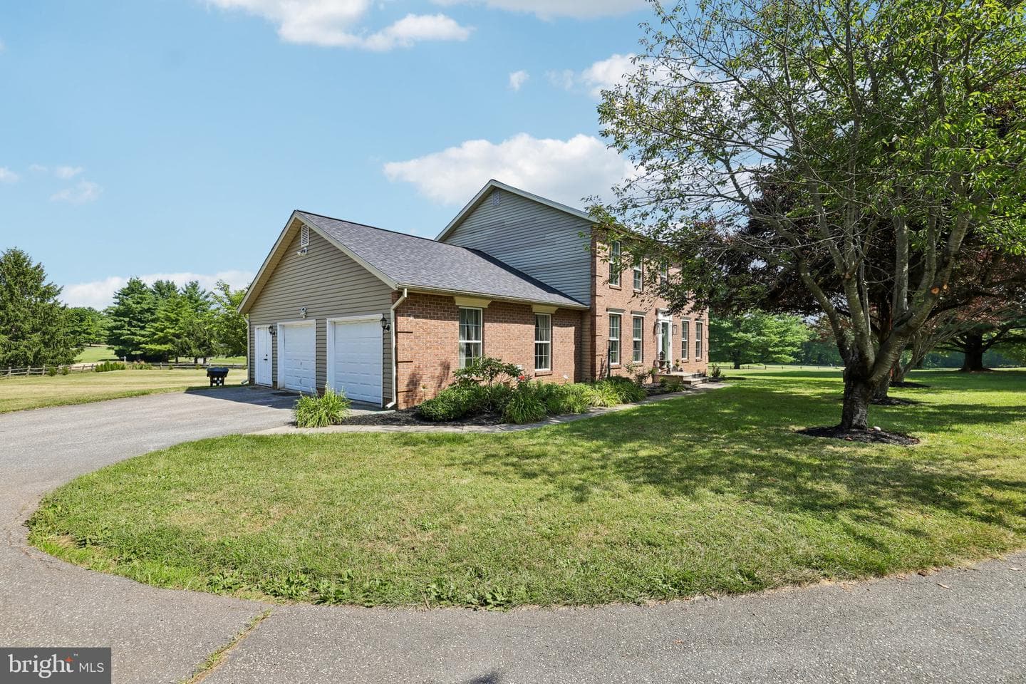 2092 Triple Green Court photo 3