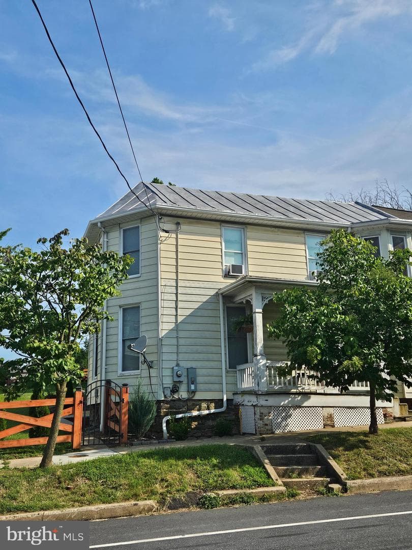 312 Main Street photo 3