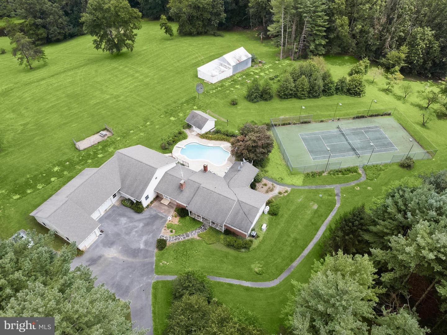 3835 Rinehart Road photo 1