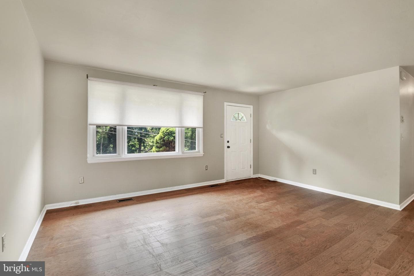 2504 Fairmount Road photo 4