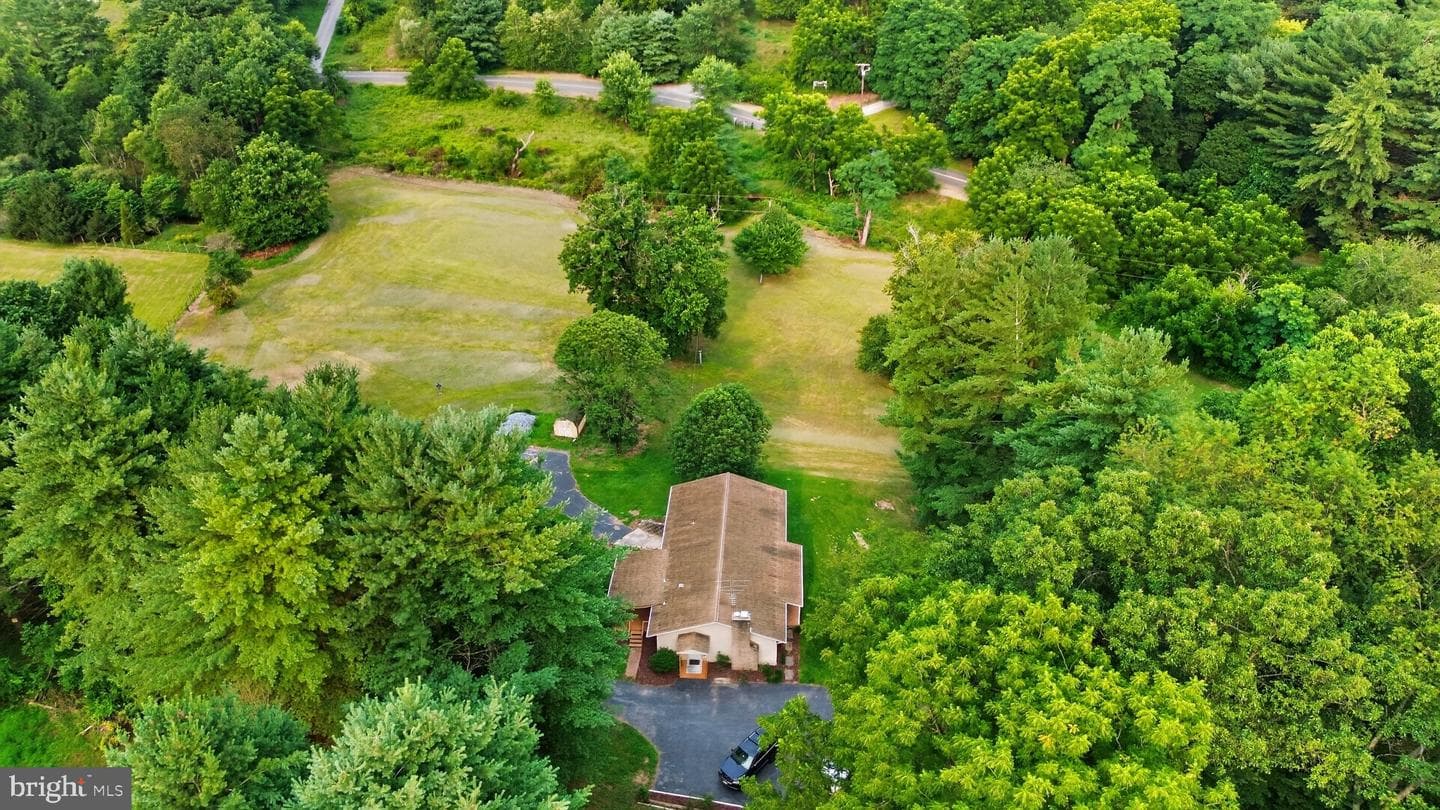 3327 Niner Road photo 7