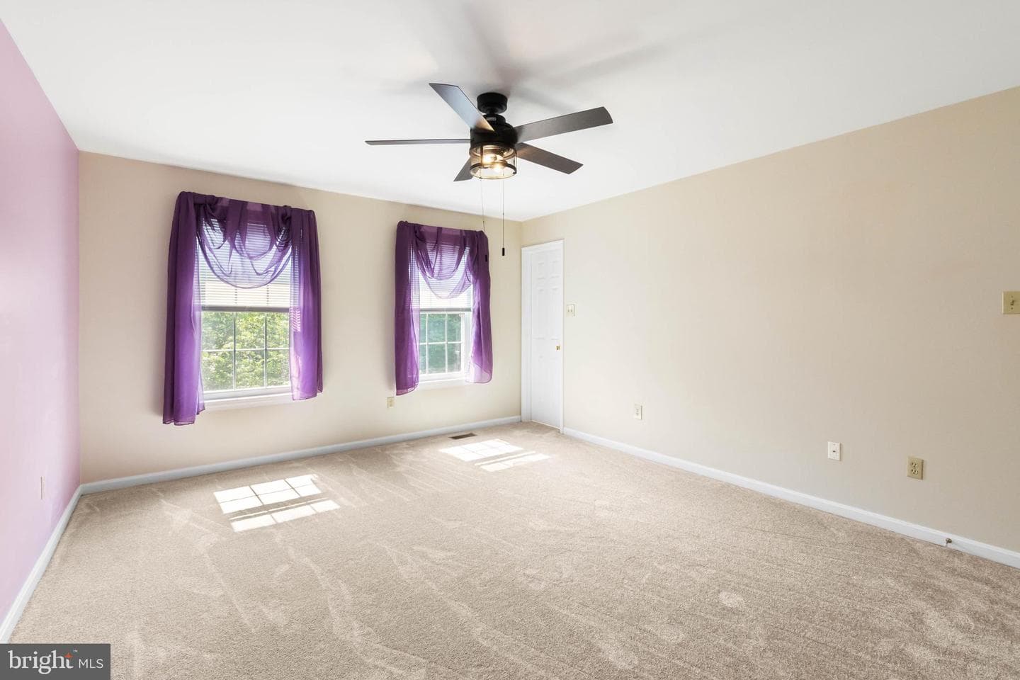 7424 Brandenburg Circle photo 20