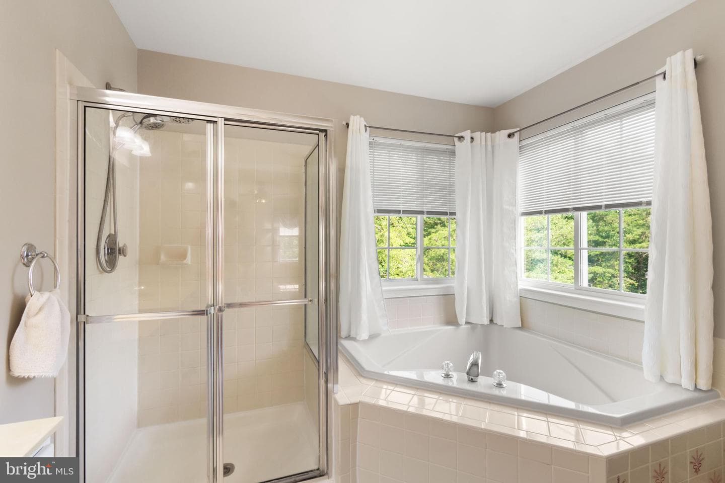 7424 Brandenburg Circle photo 23