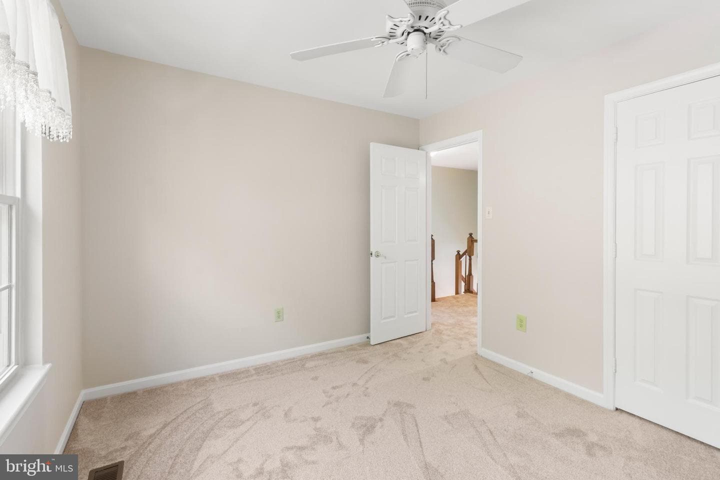 7424 Brandenburg Circle photo 28