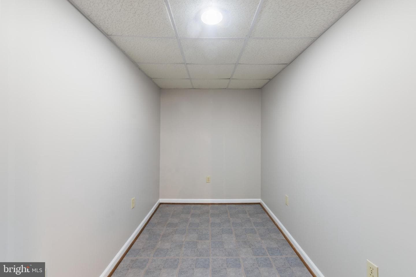 7424 Brandenburg Circle photo 30