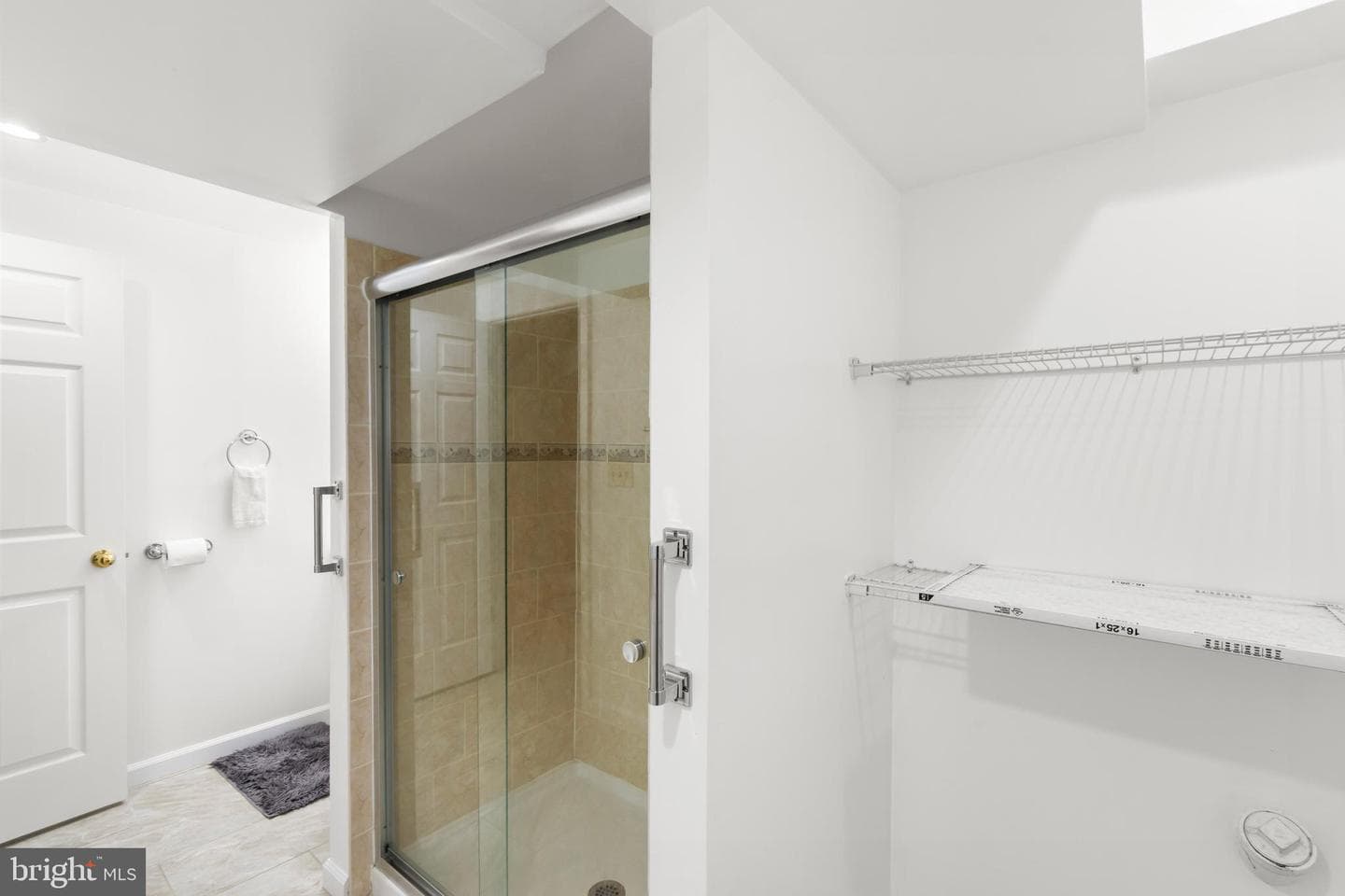 7424 Brandenburg Circle photo 38