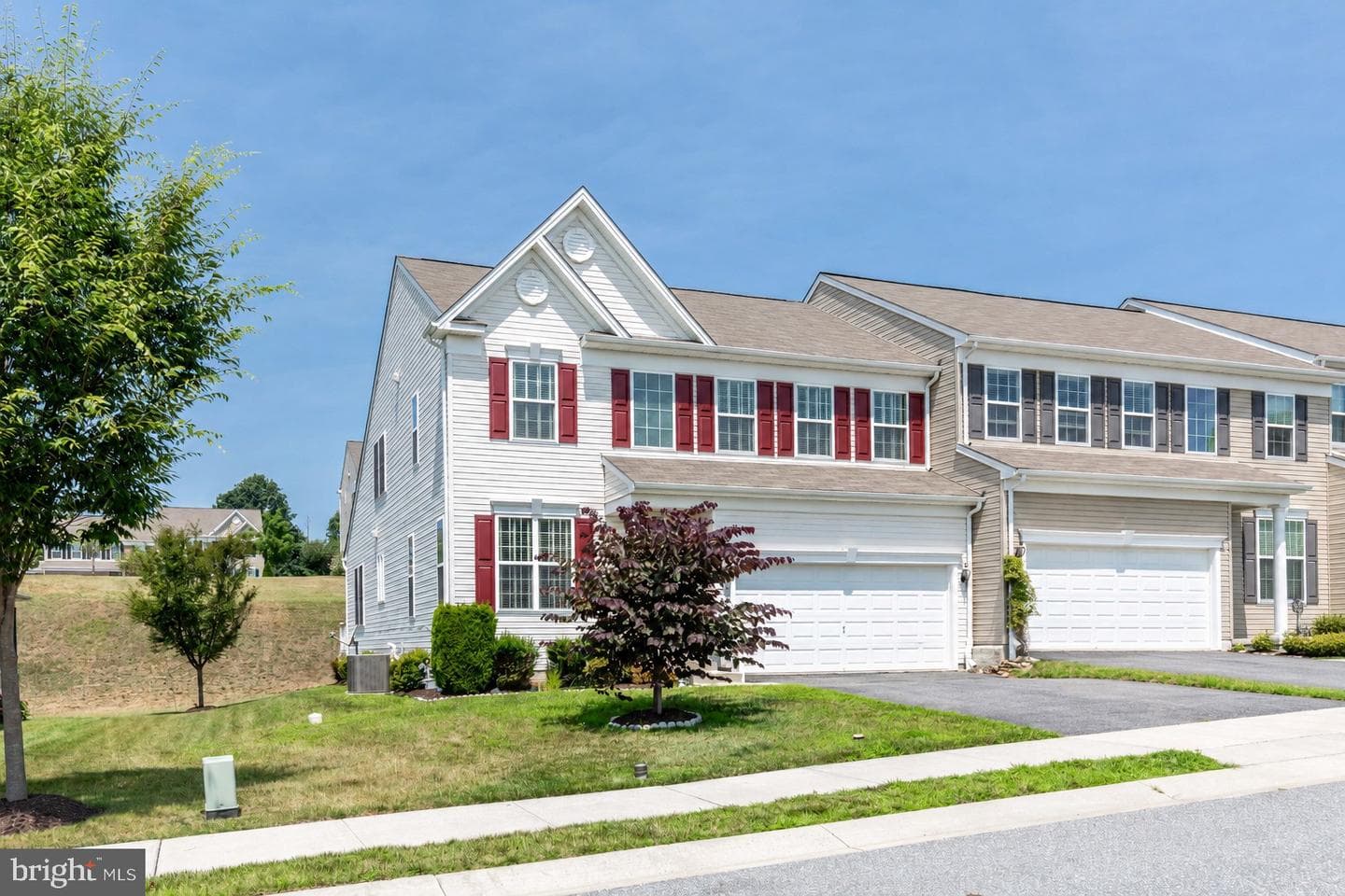 186 Greenvale Mews Drive #11 photo 1