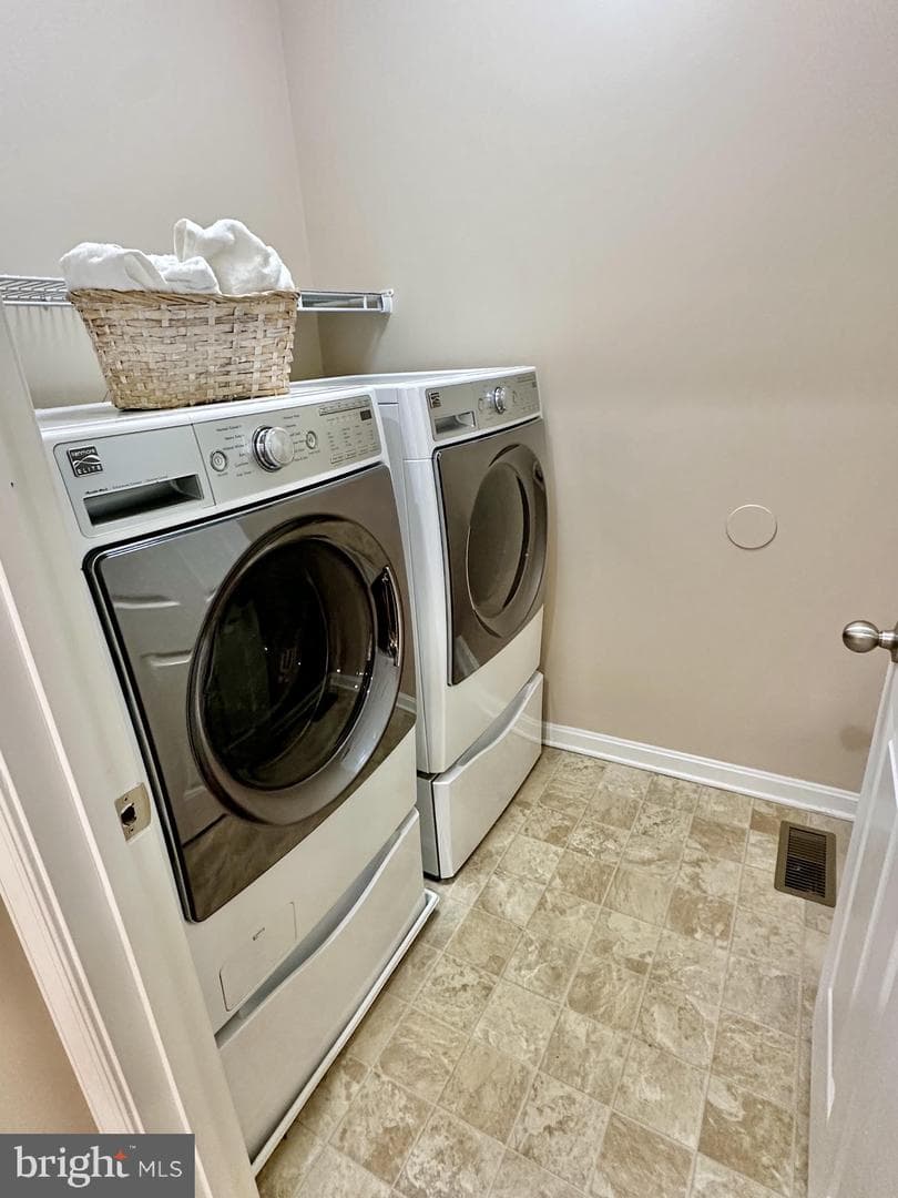 186 Greenvale Mews Drive #11 photo 31