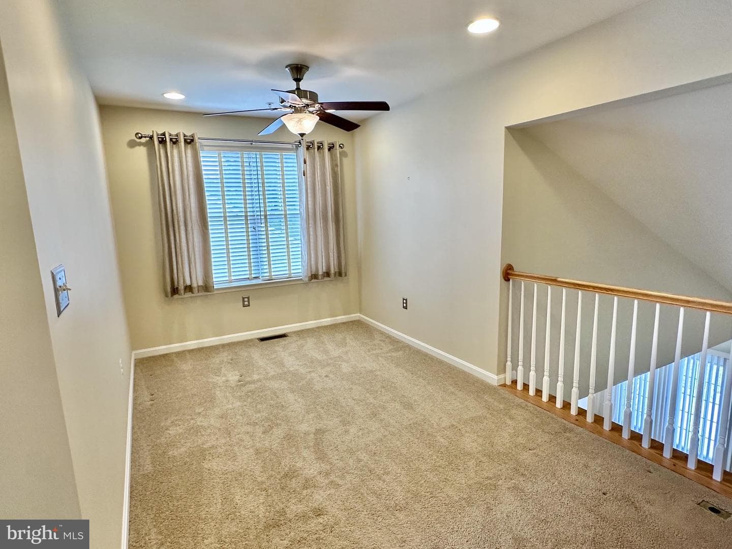 186 Greenvale Mews Drive #11 photo 33