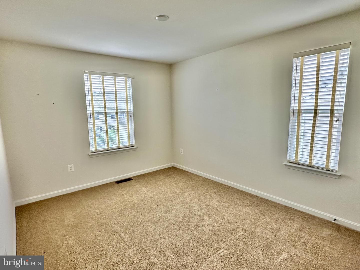 186 Greenvale Mews Drive #11 photo 37