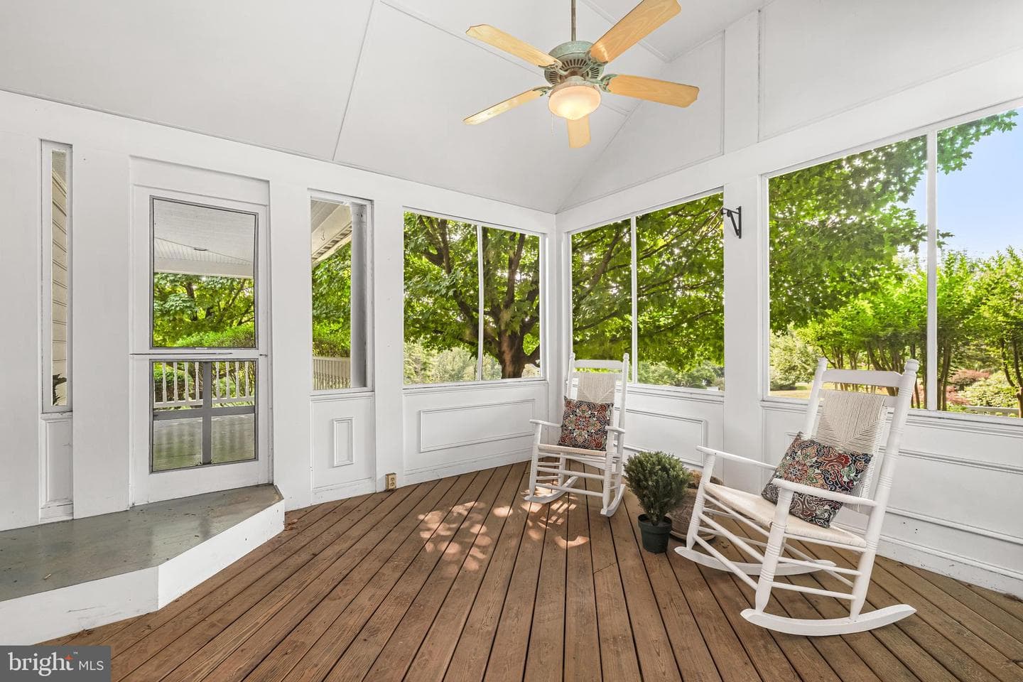 2055 Misty Meadow Road photo 35